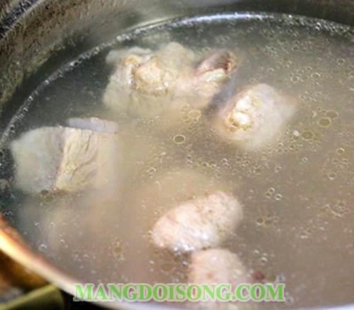 Cách nấu lẩu cua đồng sườn sụn ngon cho ngày cuối tuần 3
