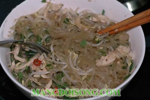 Cách làm miến gà trộn giá thơm ngon đơn giản ăn hoài không ngán trong 15 phút 7
