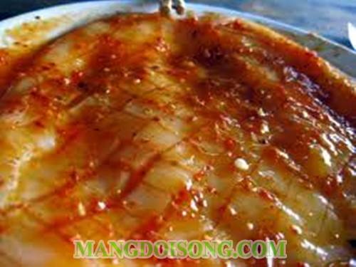 Cách làm mực nướng sa tế ngon đơn giản cho ông xã lai rai cuối tuần 2