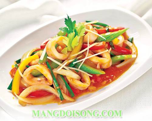 Cách làm mực xào chua cay thơm hương ngọt vị cho bữa cơm 4