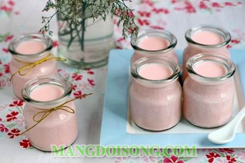Cách làm sữa chua dâu ngon mà đơn giản nhất tại gia 4
