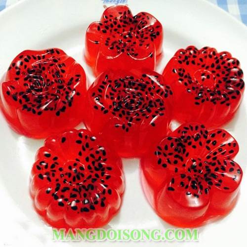 Cách làm thạch rau câu thanh long đỏ đẹp mắt đơn giản mà ngon cho bé yêu thưởng thức vào ngày nắng nóng 5