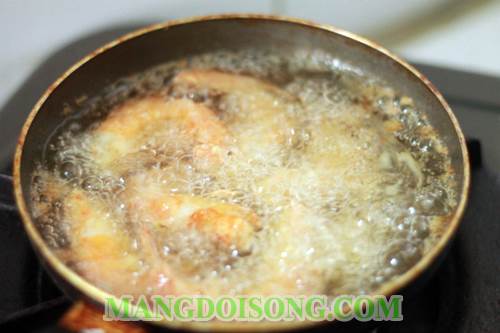 Cách làm tôm chiên xóc muối ngon rất đơn giản ai cũng có thể làm được 3