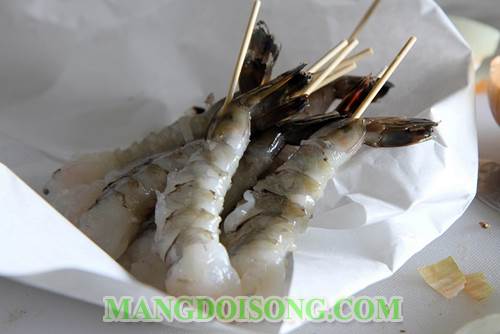 Cách làm tôm lăn bột chiên giòn chấm sốt chua ngọt giòn ngon ai cũng thích 2