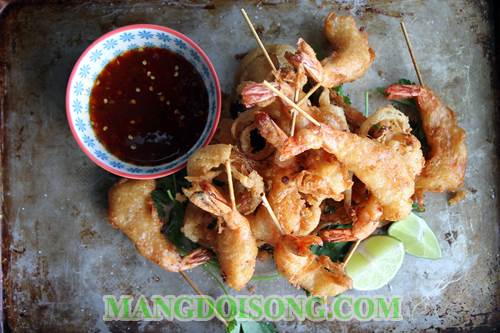 Cách làm tôm lăn bột chiên giòn chấm sốt chua ngọt giòn ngon ai cũng thích 5