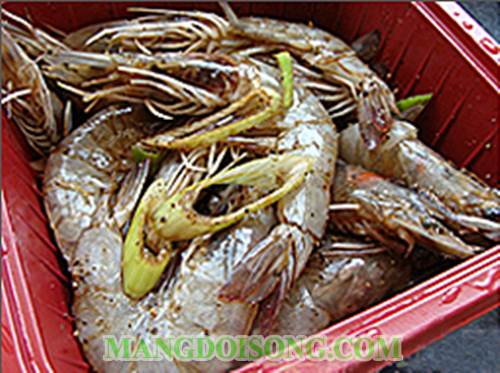 Cách làm tôm nướng ống trúc cực kì thơm ngon công thức từ đầu bếp nhà hàng hải sản Nha Trang 3