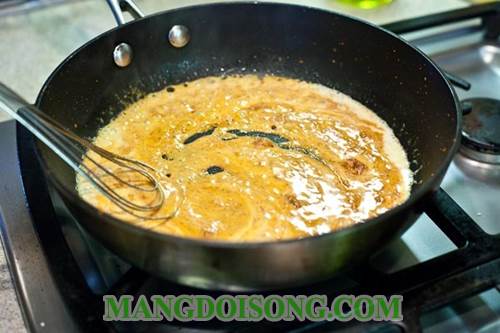 Cách làm tôm sốt cà ri đỏ Ấn Độ thơm ngon lừng danh năm châu bốn bể cho cả nhà bữa cơm chiều ngon miệng 3