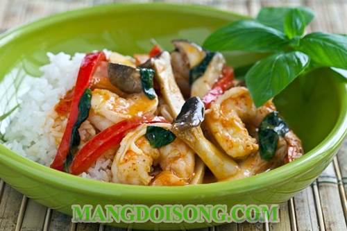Cách làm tôm sốt cà ri đỏ Ấn Độ thơm ngon lừng danh năm châu bốn bể cho cả nhà bữa cơm chiều ngon miệng 7