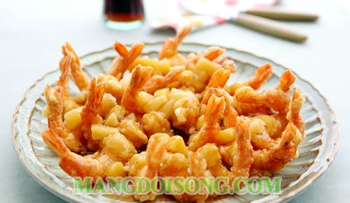 Cách làm tôm sốt dứa chua chua ngọt ngọt cho bữa cơm trưa hè thêm ngon 6