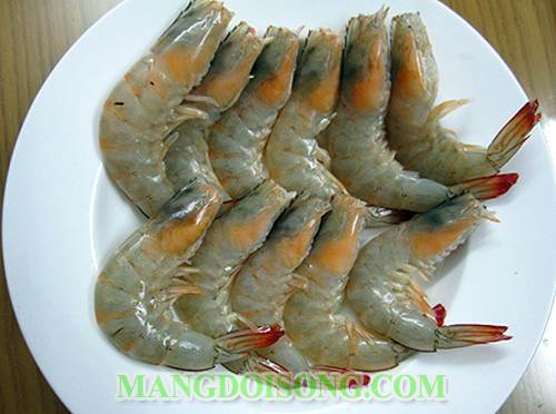 Cách làm tôm sốt sa tế thơm ngon cho bữa cơm đậm đà hương vị thắm tình thương yêu 2