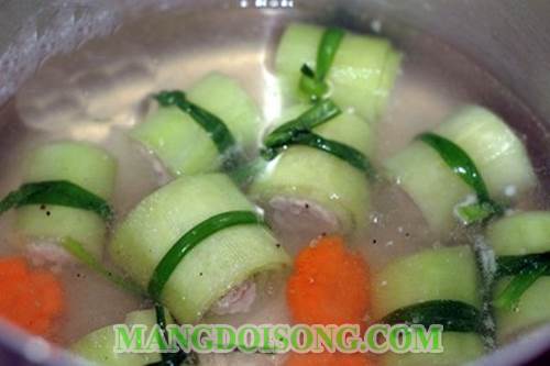 Cách nấu canh bí đao tôm thịt kiểu Hàn Quốc thơm ngon bắt mắt cho bữa cơm trưa thêm mát mẻ 6