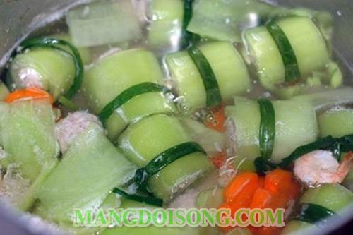 Cách nấu canh bí đao tôm thịt kiểu Hàn Quốc thơm ngon bắt mắt cho bữa cơm trưa thêm mát mẻ 7