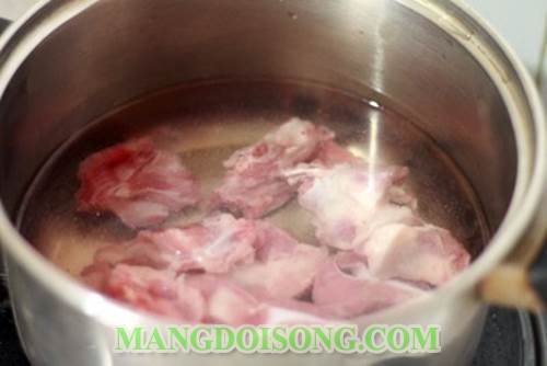 Cách nấu canh sườn ngũ sắc thơm ngon đẹp mắt ai ăn vào cũng phải tấm tắc khen ngon 1