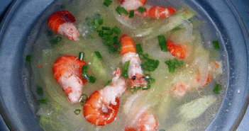 Cách nấu canh tôm bí đao ngon ngọt mát làm dịu ngay cái nóng của trưa hè mà các bé rất thích Cách nấu canh tôm bí đao ngon ngọt mát làm dịu ngay cái nóng của trưa hè mà các bé rất thích 5