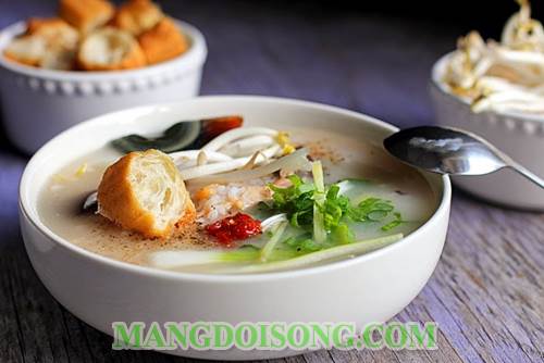 Cách nấu cháo mực khô huyết heo ngon tuyệt cú mèo 4