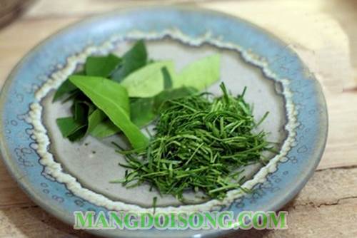 Cách nấu thịt gà kho lá chanh ngon đơn giản cho bữa cơm chiều cả nhà ăn mê say mà không ngán 3