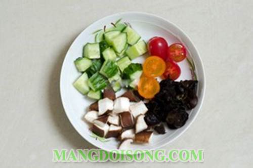 Cách trộn salade tôm rau nấm thơm ngon bắt mắt đẹp da dáng chuẩn cho chị em thưởng thức hàng ngày 3