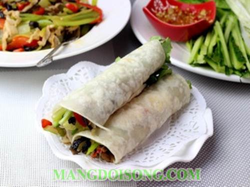 Cách làm bánh bột gạo cuốn nhân thập cẩm ngon ơi là ngon cho bữa ăn ngày cuối tuần thêm phong phú 14
