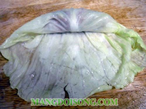 Cách làm bắp cải cuốn thịt hấp ngon đẹp mắt dùng làm món ăn cơm hay nhậu đều hợp 6