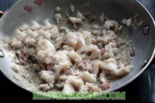 Cách làm bầu hấp cá hồi thơm ngon đẹp mắt như trong nhà hàng cho bữa cơm gia đình thêm sang trọng 2