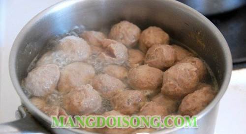 Cách làm bò viên ngon an toàn vệ sinh thực phẩm đơn giản ngay tại bếp nhà bạn mà không phải mua trong siêu thị 5