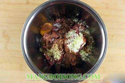 Cách làm chả bò phù trúc thơm ngon đẹp mắt như trong nhà hàng cho bữa cơm gia đình thêm sang trọng 3