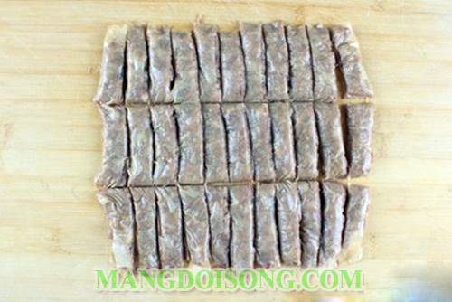 Cách làm chả bò phù trúc thơm ngon đẹp mắt như trong nhà hàng cho bữa cơm gia đình thêm sang trọng 7