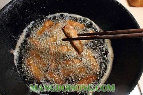 Cách làm chả bò phù trúc thơm ngon đẹp mắt như trong nhà hàng cho bữa cơm gia đình thêm sang trọng 8
