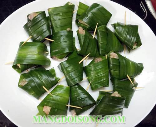 Cách làm cơm gà lá dứa ngon thơm nức mũi đẹp mắt như nhà hàng cho bé yêu ăn mê say lớn như thổi 3