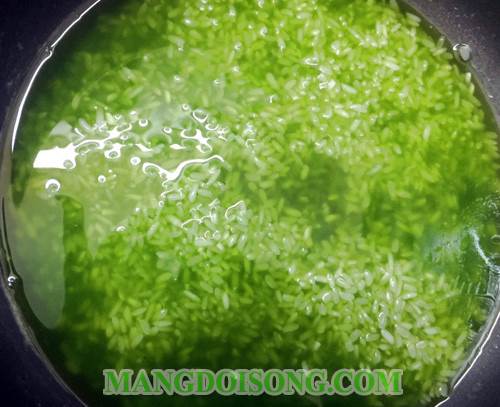 Cách làm cơm gà lá dứa ngon thơm nức mũi đẹp mắt như nhà hàng cho bé yêu ăn mê say lớn như thổi 5