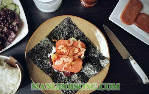 Cách làm cơm nắm rong biển ngon đẹp mắt theo đúng công thức và phương pháp của người nhật 2