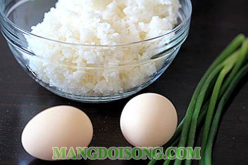 Cách làm cơm rang trứng thơm ngon hấp dẫn cho bữa điểm tâm sáng siêu tiết kiệm 1