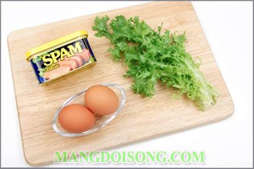 Cách làm cơm trứng thịt hộp ngon nhanh đẹp mắt như trong nhà hàng đơn giản tại bếp nhà bạn 1