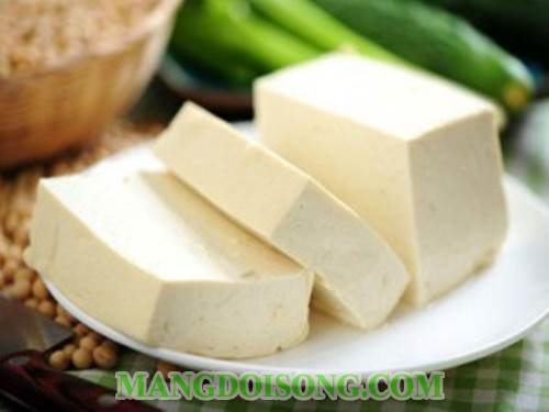 Cách làm đậu hủ chiên rắc vừng thơm ngon giòn tan cho ngày rằm thanh mát 1