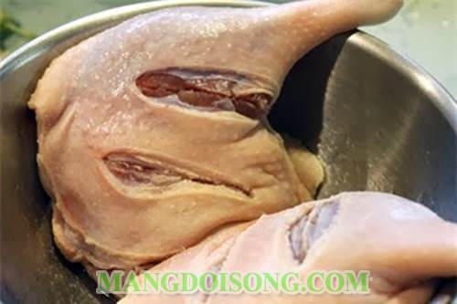 Cách làm đùi vịt nướng sốt me ngon dùng để ăn cơm chiều cho cả nhà thật thú vị 1