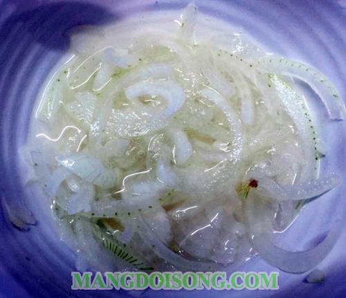 Cách làm gỏi gân bò hành tây khế chua ngon ngất ngây đẹp mê say cho ông xã lai rai cuối tuần 4