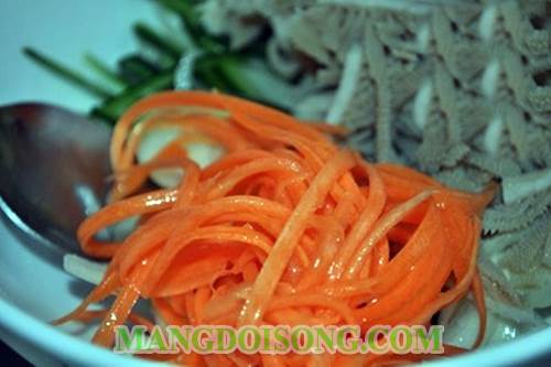 Cách làm gỏi sách bò khăn long bò chua cay ngọt ngon dùng làm món nhậu bình dân cho ông xã ngày cuối tuần 5