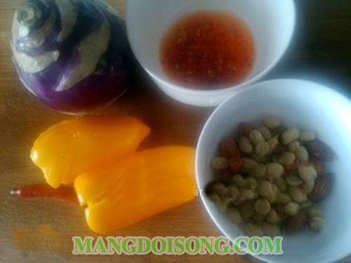 Cách làm gỏi su hào ớt chuông hạnh nhân thơm ngon chua ngọt giải tỏa cơn nóng ngày hè 1