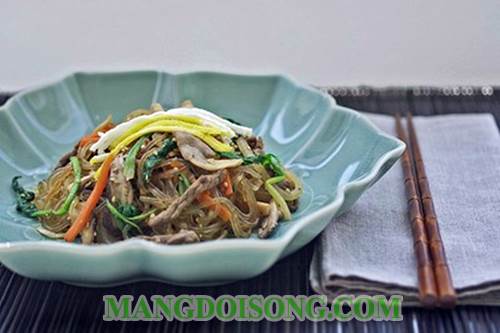 Cách làm miến trộn thịt bò nấm rau củ ngon theo phong cách ẩm thực Hàn Quốc ngon dùng làm món điểm tâm 10