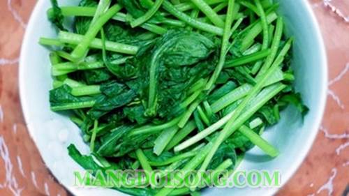 Cách làm phở xào bò sốt rau cải xanh thơm ngon đẹp mắt như nhà hàng cho bữa điểm tâm sáng đầy cảm hứng 4