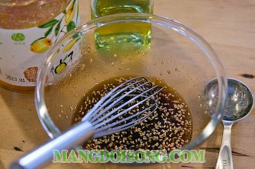 Cách làm salade bò chiên măng tây thơm ngon chua cay cho ngày nghỉ cuối tuần thêm xanh 4