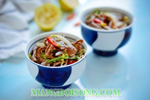 Cách làm salade bò chua cay kiểu thái ngon vào ngày cuối tuần cho gia đình ăn mê say 3