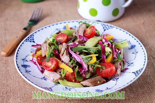 Cách làm salade bò rau củ chua cay thơm ngon nồng vị quyến rũ người dùng ngay từ cái nhìn đầu tiên 6