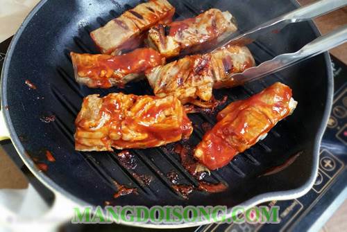 Cách làm sườn nướng BBQ ngon thơm như đi ăn ngoài hàng đơn giản với 3 bước ngay tại bếp nhà bạn 3