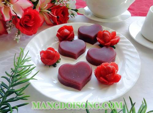 Cách làm thạch dâu tây ngon thơm mát đẹp hấp dẫn mọi người dùng để giải nhiệt mùa hè 5