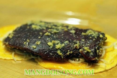 Cách làm thịt bò hấp trứng cuộn ngon đẹp mắt sang trọng như nhà hàng dùng để đãi khách vip 3