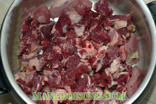 Cách làm thịt bò kho ngũ vị ngon thơm lừng hấp dẫn dùng vào bữa cơm chiều mưa lý tưởng 1