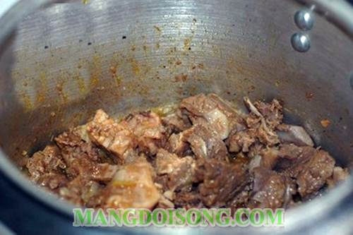 Cách làm thịt bò kho ngũ vị ngon thơm lừng hấp dẫn dùng vào bữa cơm chiều mưa lý tưởng 6