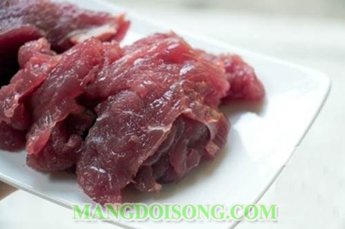 Cách làm thịt bò xào khoai tây ngon ngọt bùi thơm làm món ăn ngon cho cả nhà thưởng thức 2