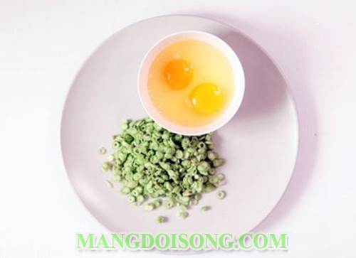 Cách làm trứng chiên đậu que ngon tiện lợi phù hợp với người nội trợ ít thời gian mà vẫn đảm bào đủ chất 2